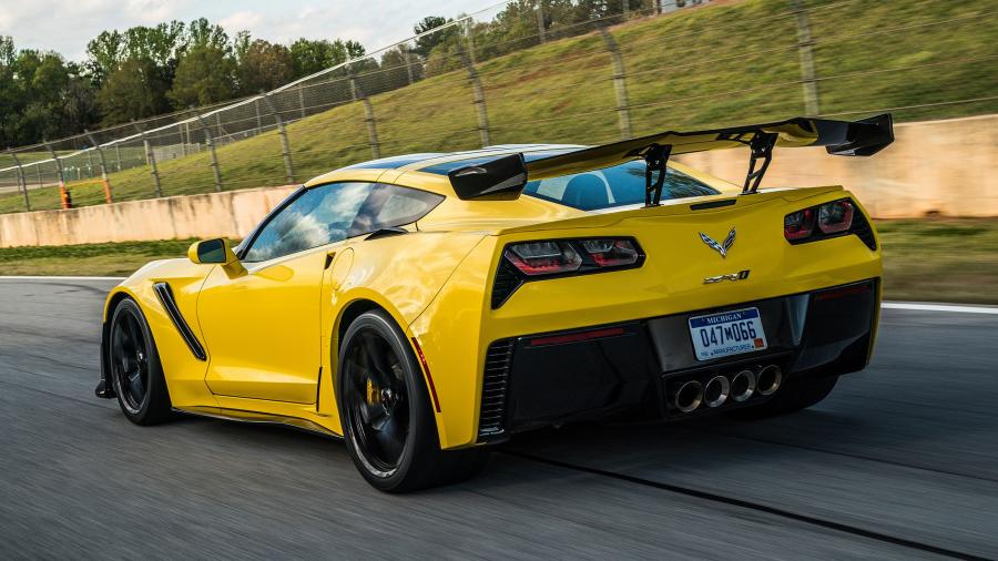  Chevrolet Corvette ZR1 (C7) 2018 года  (фото 33 из 67)